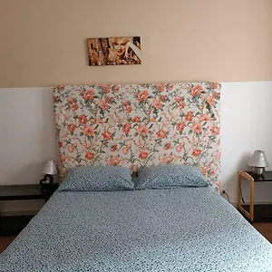 Affittacamere , Near Trastevere Station Rom